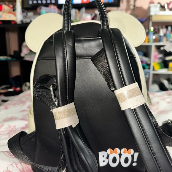 Disney Loungefly Minnie Mouse Glow in the Dark Ghost Backpack – Halloween main image 4